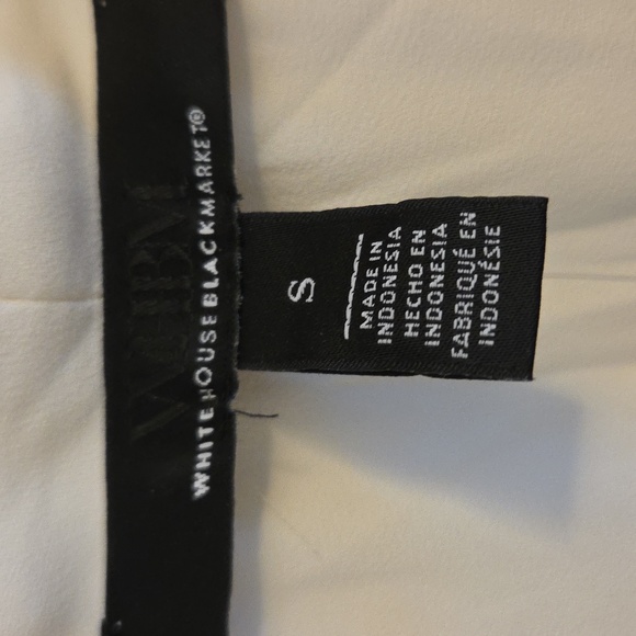 White House Black Market Ivory Sleeveless Blouse - Picture 4 of 5